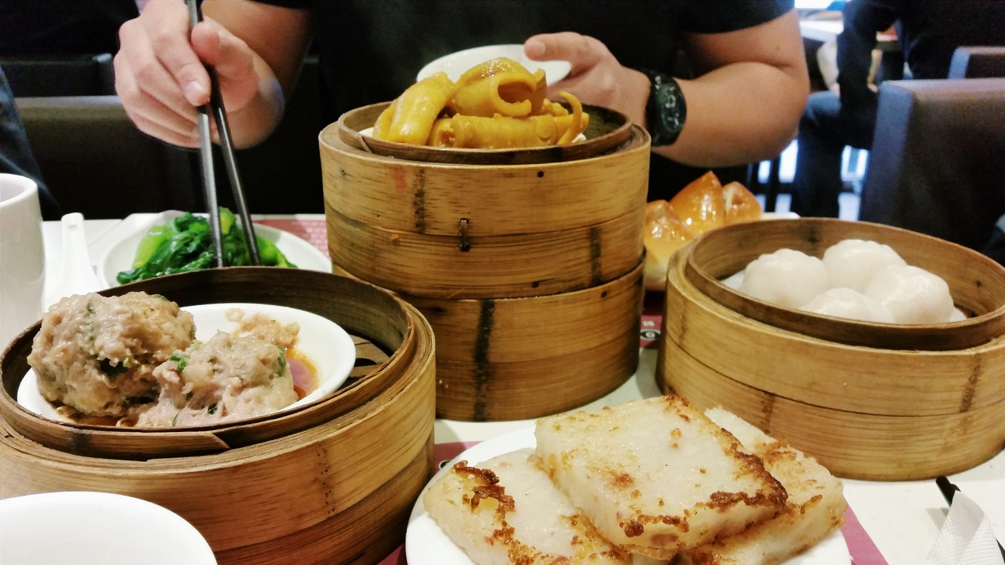 Top 10 Places to Eat in Hong Kong